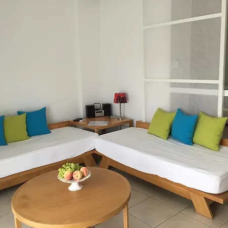 Hiliadou Apartment *