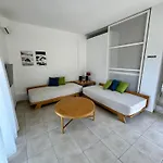 Hiliadou Boutique