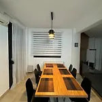 Hiliadou Boutique