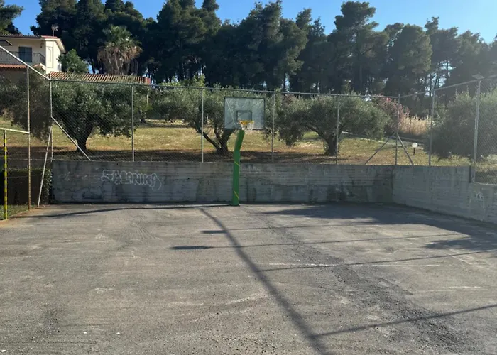 Hiliadou Boutique * Possidi