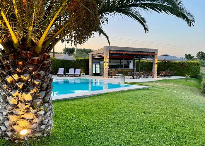 Hiliadou Boutique * Possidi