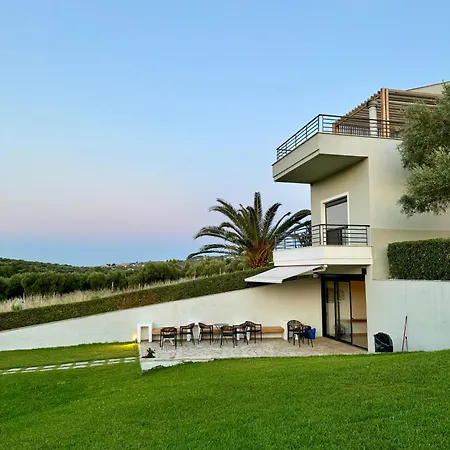 Hiliadou Boutique شقة بوسيدي